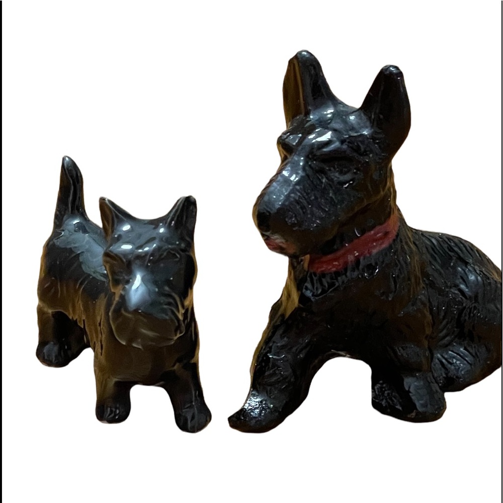 Vintage Scottie Dog Figurines